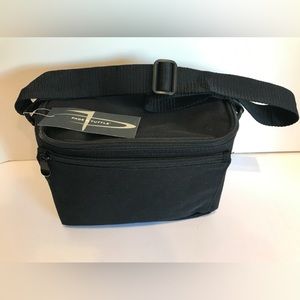 Page & Tuttle Shoulder Adjustable Strap Insulated Lunch Bag Cooler Black.